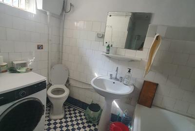 Casa coiciu, 3 camere, 2 bucatarii, baie, 180mp teren - 8