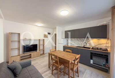 Apartament cu 2 camere semidecomandat, mobilat în Giroc