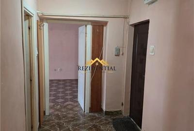 APARTAMENT DOUA CAMERE - PIATA MARE - 3
