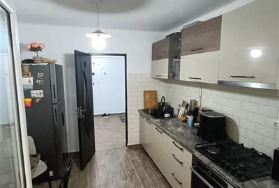 RENOVAT! Se vinde semimobilat, ap 3 camere, zona Vidin - 9