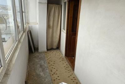 Apartament cu 3 camere, etaj 7, mobilat si utilat, VASLUI - zona GARA; - 8
