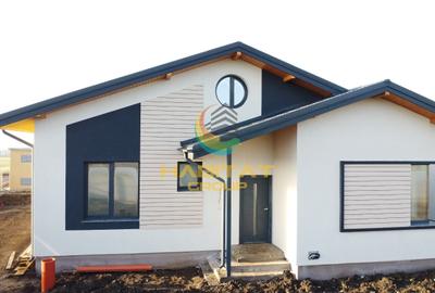 Vila 5 camere- P+ M-500mp teren- mutare imediata! - 3