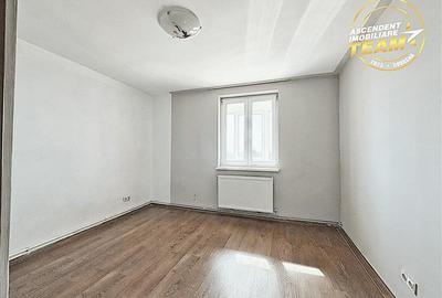 Apartament decomandat cu panorama spectaculoasa, Simeria, Str. Dealului, Sfantu - 4