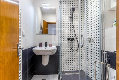 Apartament 4 camere || Zona Cipariu - 12