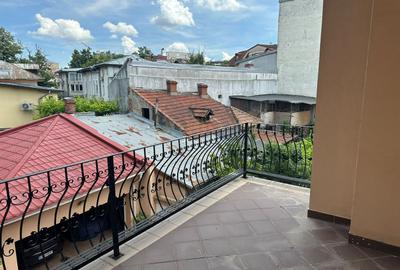 Vila Impresionanta | 9 Camere | 679mp Teren | Garaj Dublu *Cotroceni* - 42