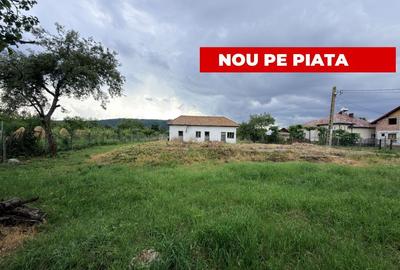 Teren Construcții intravilan de 2108 mp, în Albeștii de Argeș