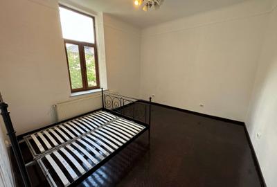 Hai in COPOU! Apartament 2 camere, decomandat, spatios, langa Parcul Copou - 4