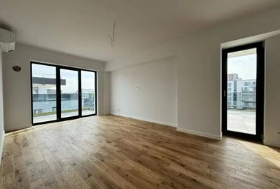 Apartament cu 2 camere decomandat în Titan