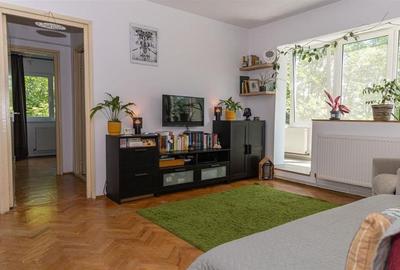 Apartament cu 2 camere semidecomandat, mobilat în Gemenii