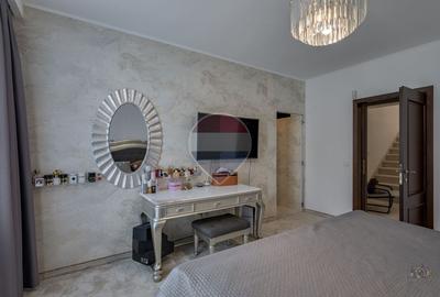 Vilă renovată P+1+M  | Foișor vitrat, grădină și jacuzzi - 21