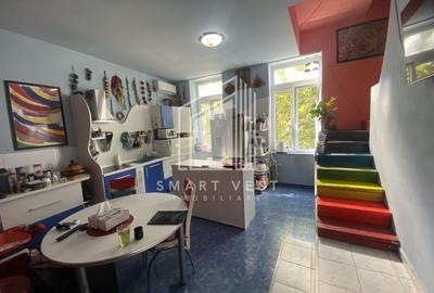 Apartament cu 4 camere decomandat, mobilat în Central