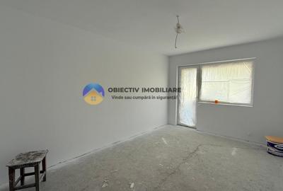 Apartament cu 2 camere semidecomandat în Precista