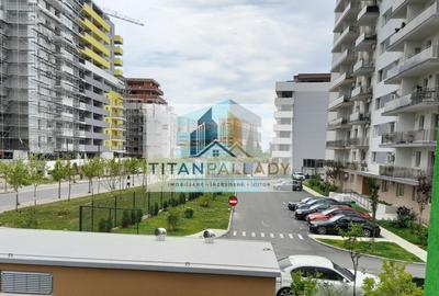Apartament cu 4 camere decomandat în Titan