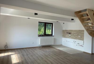Sinaia, Apartament Cu 2 Camere, De Vanzare!!! - 3