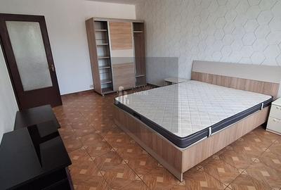 Garsonieră decomandată, mobilată în Brâncoveanu