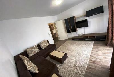 Apartament cu 2 camere decomandat, mobilat în Avantgarden