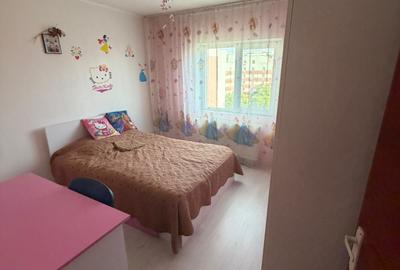 Vanzare apartament 3 camere zona 13 septembrie - 8
