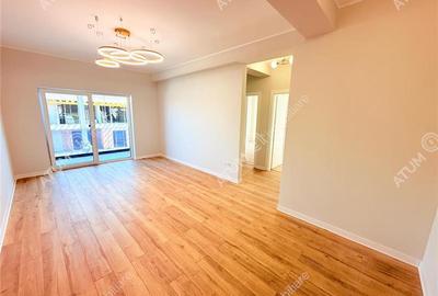 Apartament cu 3 camere decomandat în Șelimbăr