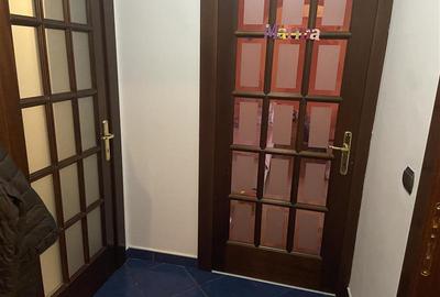 Apartament 4 camere , zona centrala - Inspectoratul Scolar ,suprafata 109 mp , e - 13