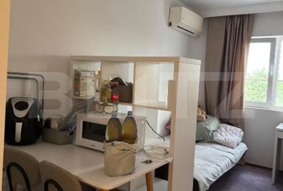 Garsonieră decomandată, mobilată în Complex Studențesc