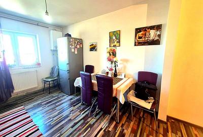 Apartament cu 3 camere decomandat, mobilat în Hipodrom 4