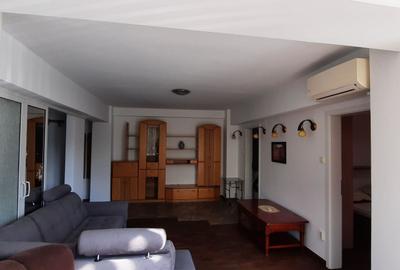 Apartament in zona Iulius Town - 25