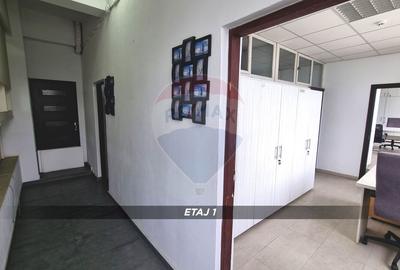 Clădire mixtă de vânzare, 1.055 MC, teren 350 mp str. Fabricii BM - 37