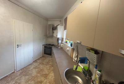 Apartament 2 camere decomandat, mobilat, utilat, metrou Berceni - 6