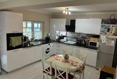 Duplex cu 3 camere în Moșnița Nouă