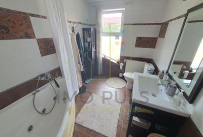 Casa + 5 apartamente + spatiu de inchiriat + parcari. Pretabil locuit + afacere - 16