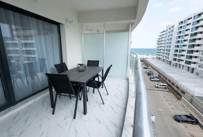 Apartament cu 2 camere semidecomandat, mobilat în Nord