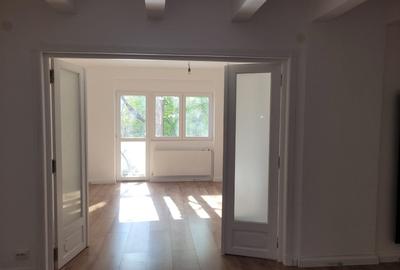 Apartament Parc Cismigiu 3 camere + living 110 mp - 2