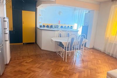 Apartament semidecomandat, Centru – Strada Revoluției, etaj 1 - 2