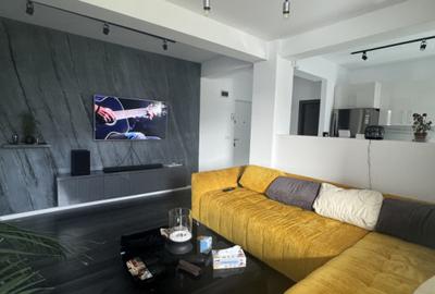 Apartament cu 3 camere decomandat, mobilat în Florești