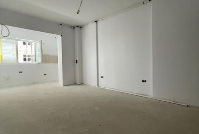 Apartament cu 2 camere semidecomandat în Popești-Leordeni