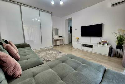 Apartament 2 camere - 1 minut metrou - complet mobilat si utilat - 2