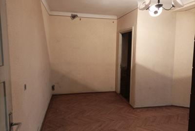 Apartament 3 camere liber la vanzare zona Central - 7