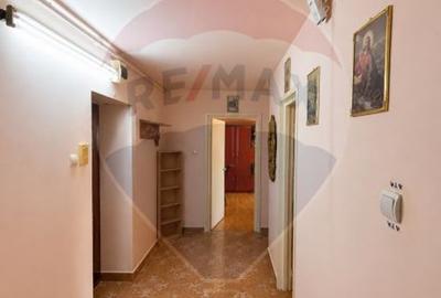 Apartament cu 2 camere de vânzare în zona Cetate - 3