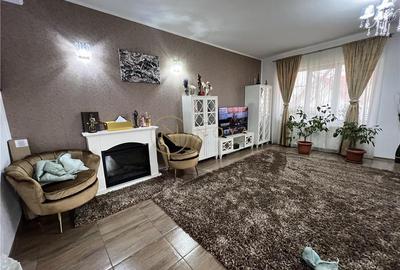Direct proprietar Vila de vanzare Str Arcului 302 mp teren intravilan - 2