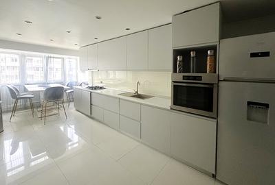 Apartament cu 3 camere decomandat în Pantelimon