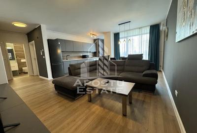 Apartament cu 2 camere semidecomandat în Aradului