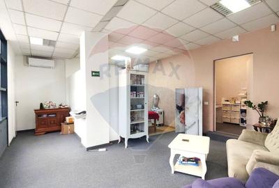 Spațiu comercial de 165mp de închiriat în zona Peninsula - 10