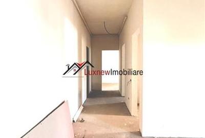 Apartament semifinisat 80 mp, 4 camere, 2 bai plus logie 10 mp, zona Tineretului - 10