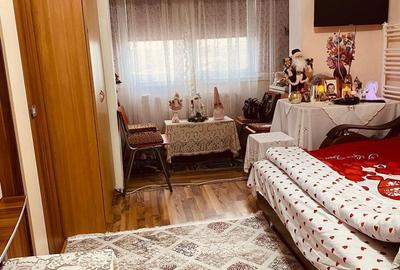 Garsonieră decomandată, mobilată în Buziașului
