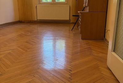 Apartament cu 2 camere decomandat în Floreasca