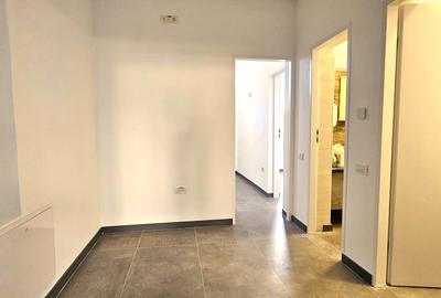 Spatiu comercial modernizat 98mp. 10ml.vitrina, Poarta 6 - 3