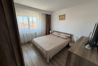 Apartament cu 3 camere, mobilat în Tolstoi