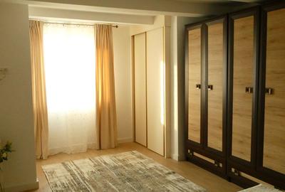 De închiriat apartament 2 camere , curte , zona Obcini, Suceava - 6