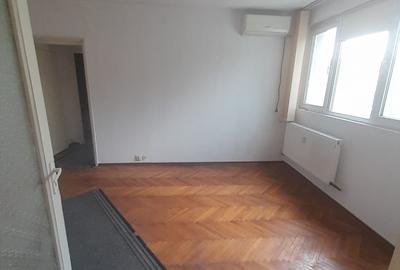 Apartament cu 2 camere în Grivița