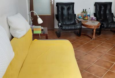 Apartament cu 3 camere decomandat în Dristor